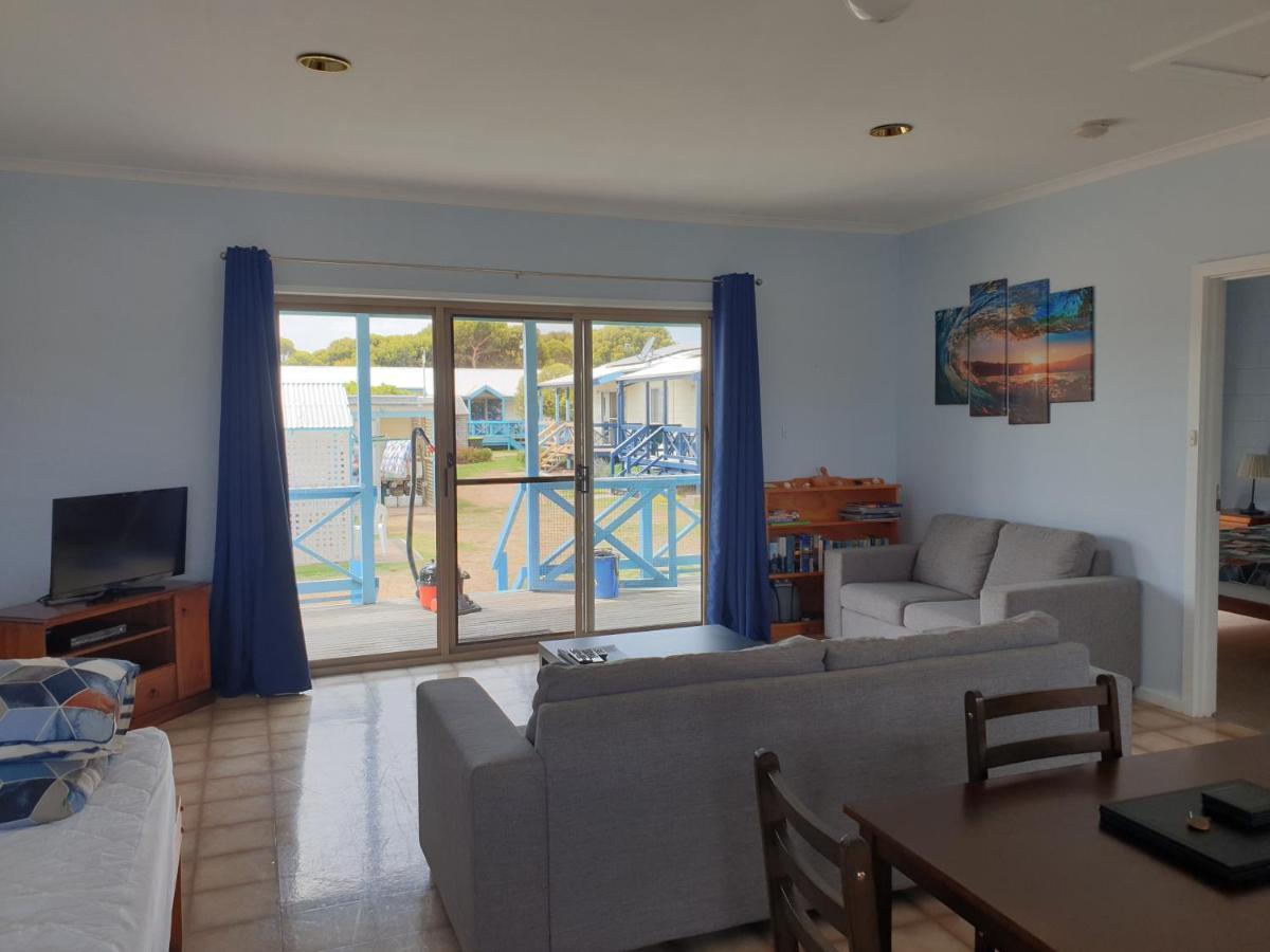 Marion Bay Holiday Villas Exterior photo